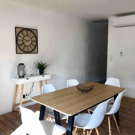 Modern And Spacious Apt In Frejus *