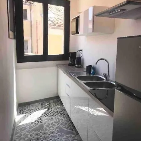 Modern And Spacious Apt In Frejus Apartament *