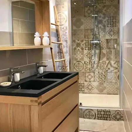 Modern And Spacious Apt In Frejus Apartament Fréjus