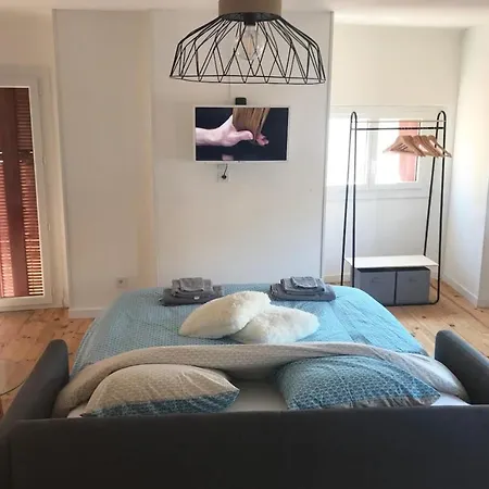 Apartment Modern And Spacious Apt In Frejus